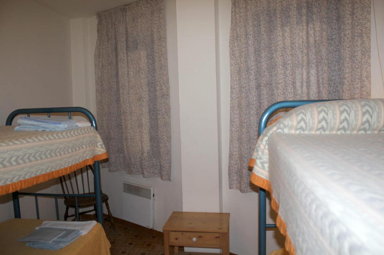 Apartamentos Pessets Adelaida Sort Exteriör bild